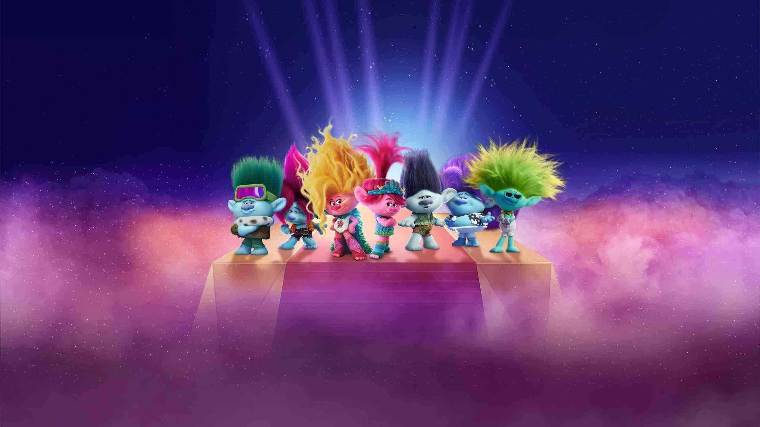 Trolls Band Together 001